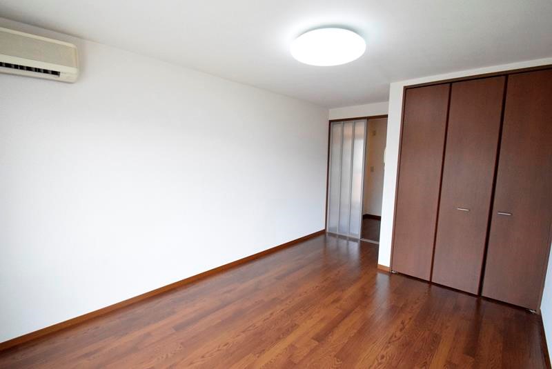 フォーユーハイツE ベッドルーム