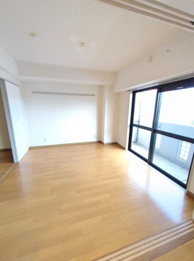 ステラ本厚木 ベッドルーム