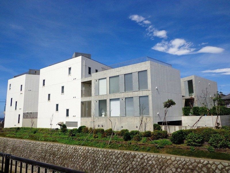 WEEKEND HOUSE ALLEY その他外観2