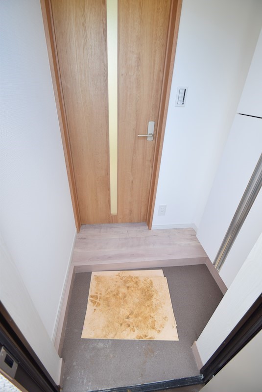 ベイルーム上町屋A棟 玄関