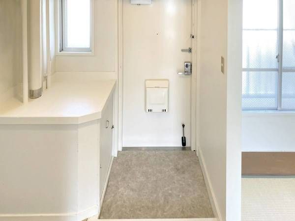 玄関 ビレッジハウス鎌倉4号棟 玄関