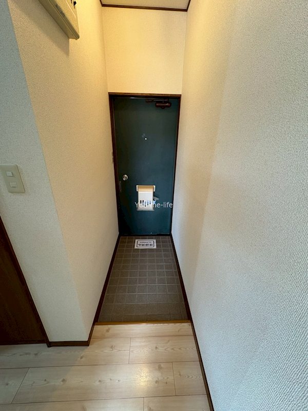 ハイツ中田 玄関