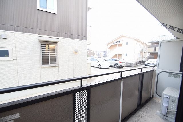 リビエール・ビラ ベランダ