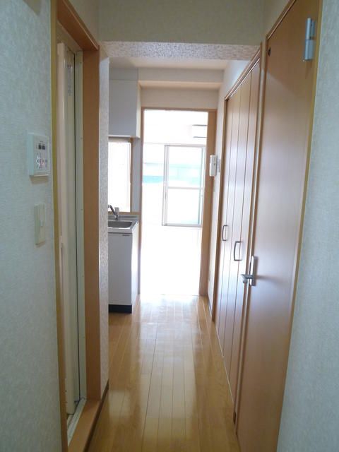 グリーンエミネンス 玄関