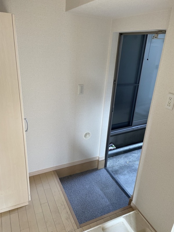 ドミール本郷台Ⅱ 玄関