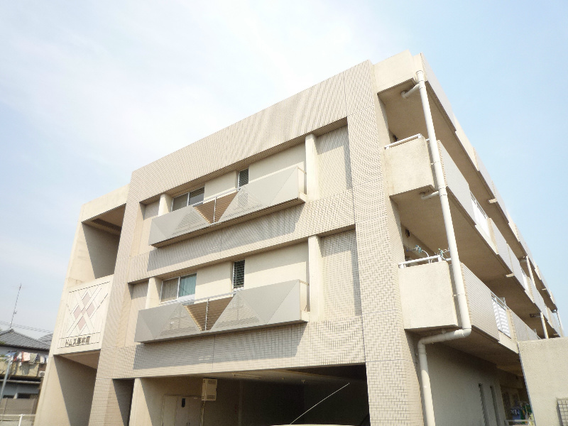 ドムス厚木南 203号室 外観