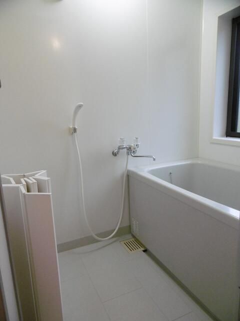 シュロス東戸塚 風呂画像