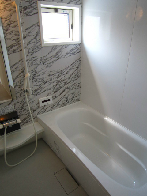 スカイハイム 風呂画像