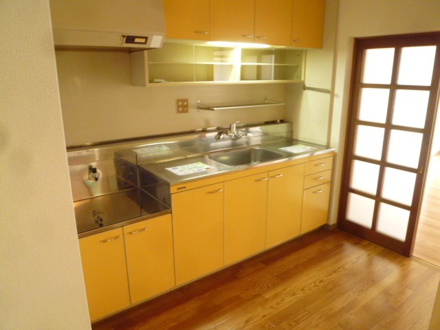 テレパレス伊勢原６号棟 キッチン