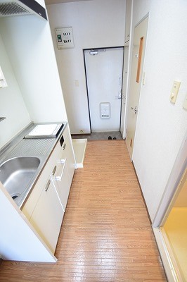 伊勢原コーポフロンティア 玄関