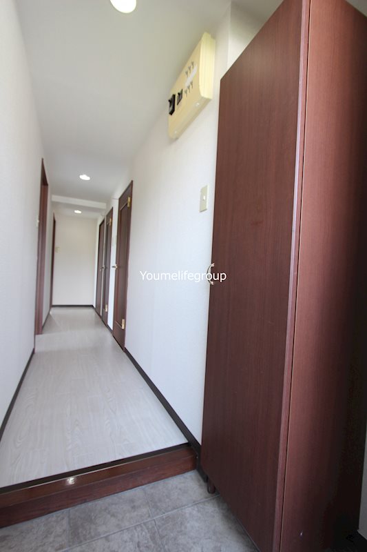 スクリップス 玄関