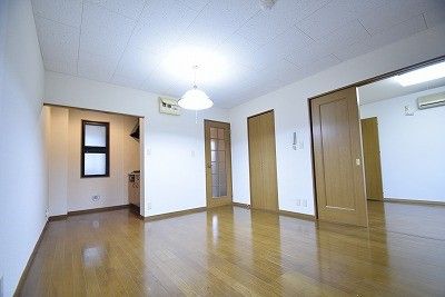 アミティ2 リビング