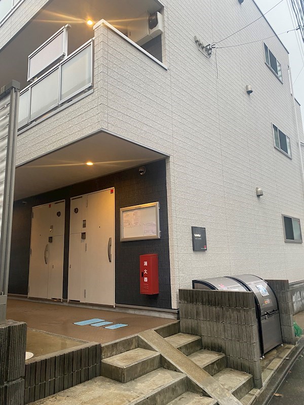 リブリ・パルク朝日町 302号室 外観