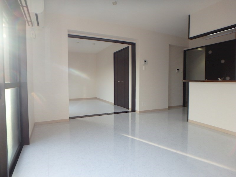 エテルルーチェ リビング