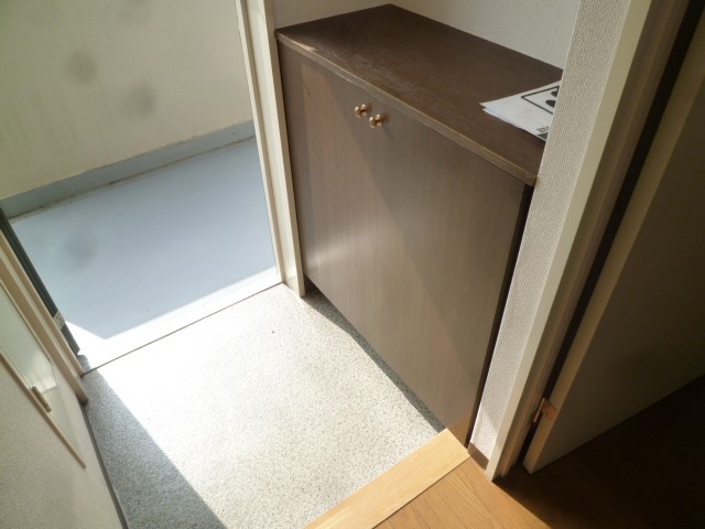 アーク本厚木 玄関