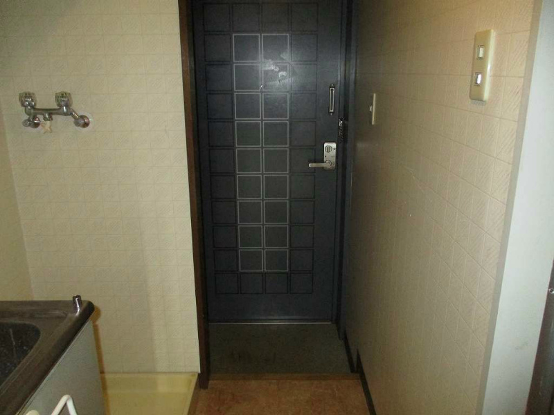 メゾン3ブリッジ2番館 玄関