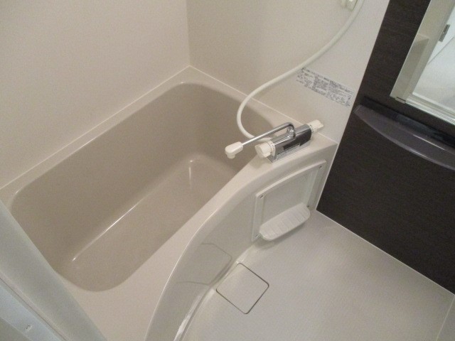 リブリ・踊場 風呂画像