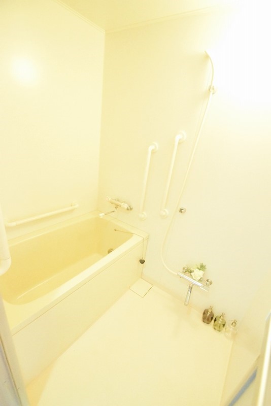 パストラル本厚木 風呂画像