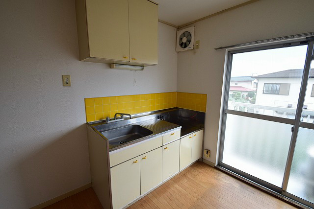 エステートピアひばりヶ丘 リビング