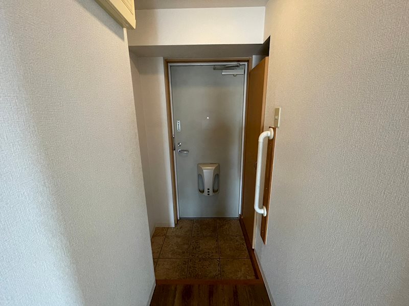 ブレクレール湘南 玄関