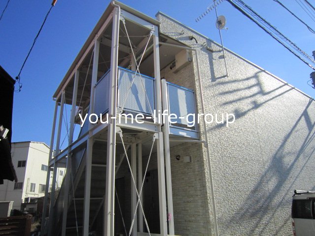 リブリ・アジール・リラ 202号室 外観