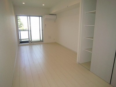 リブリ・桃浜町 リビング