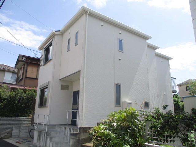 ガーデンヒルズ元町 201号室 外観