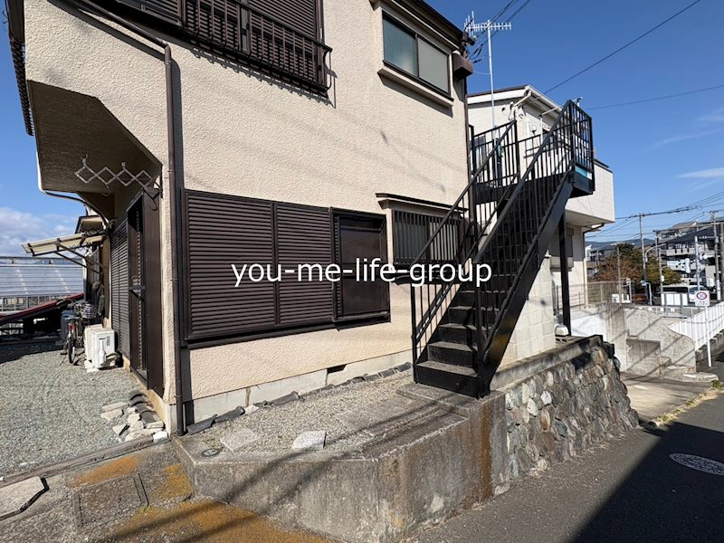 ハイツ二宮 ロビー