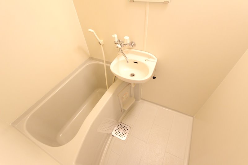 バストイレ別です マーメイド湘南 風呂画像