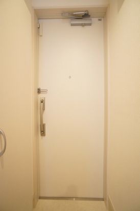 リブリ・プモリ鵠沼 玄関