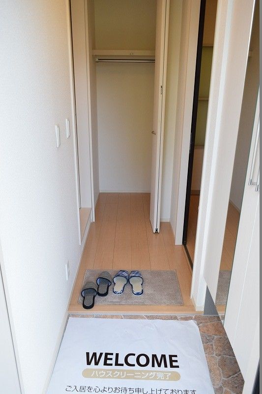 プティ・ポワール 玄関