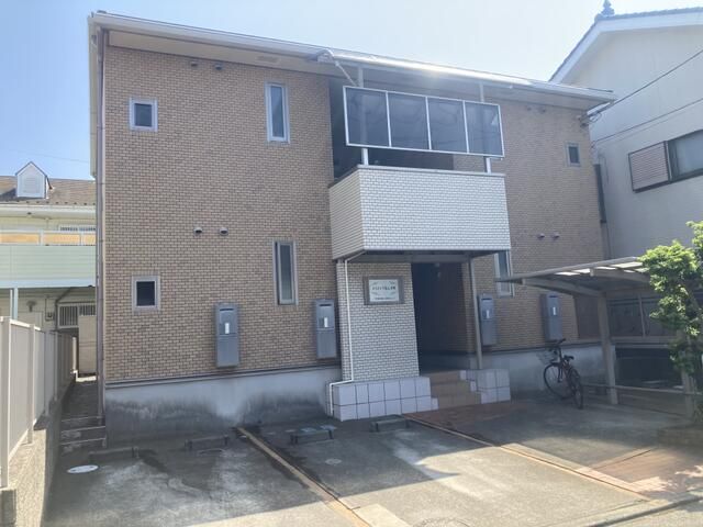 エストレラ馬入本町 201号室 外観