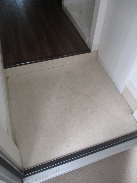 リブリ・branche（ブランシュ） 玄関