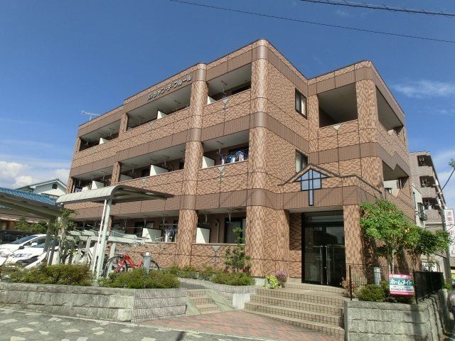 シャン・デ・フルール 103号室 外観