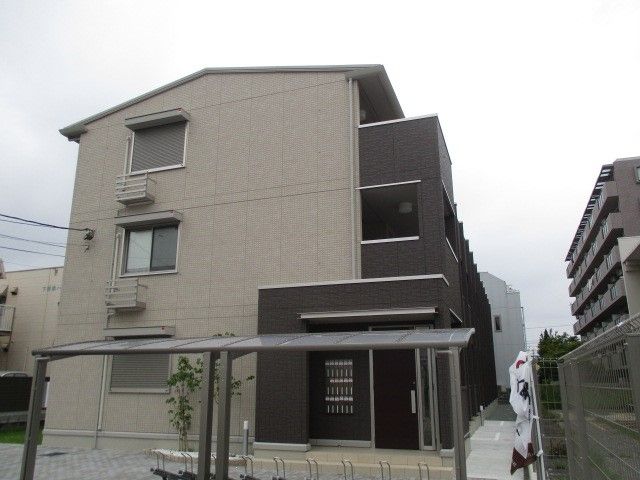 BLESS戸塚弥生台 301号室 外観