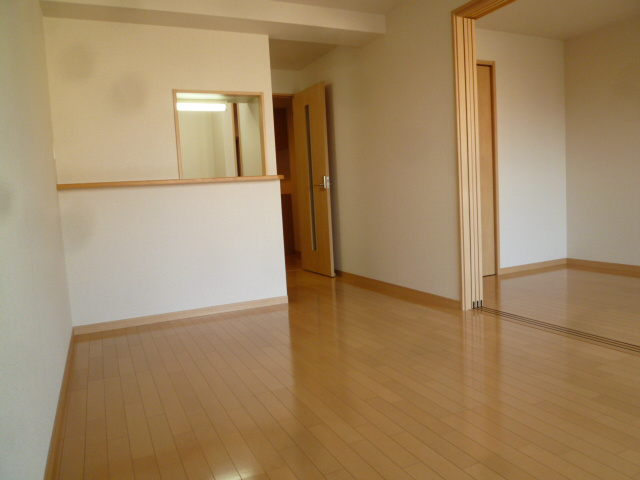 エバーグリーン リビング