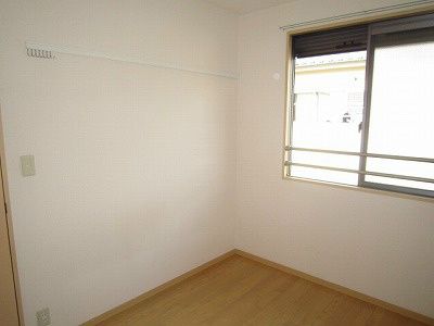 ラ・ピアーナⅭ ベッドルーム