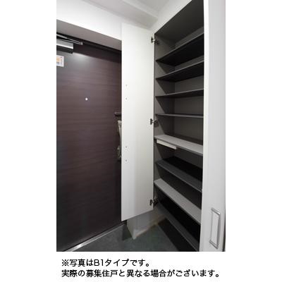 ベルヴュコート湘南 玄関