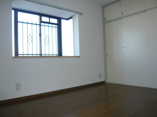 グリーンヒル飯島 ベッドルーム