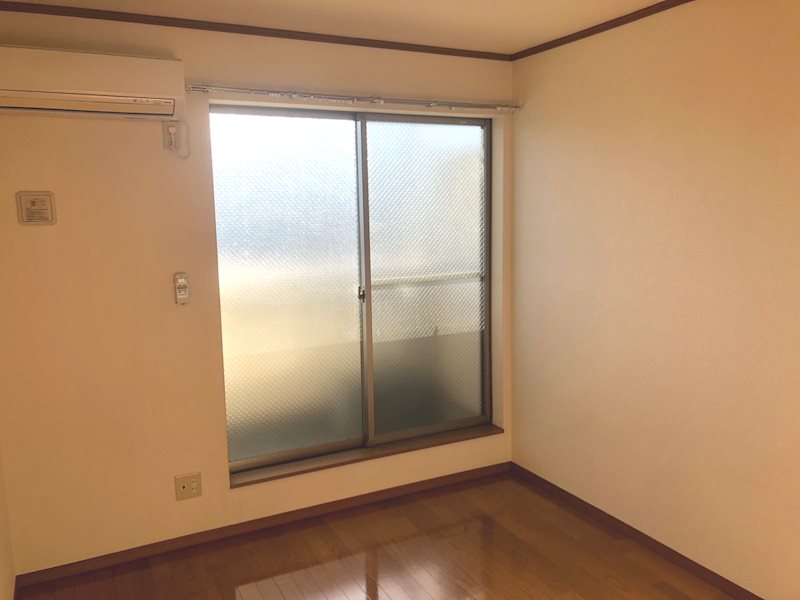 ガイア春日町 リビング