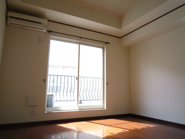 Gravure de Prier リビング