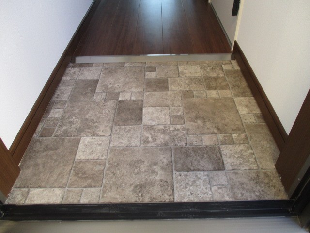 ルノン戸塚 玄関