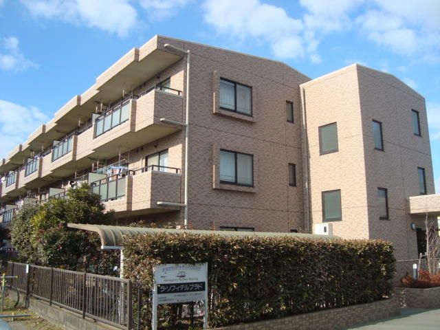 ラ・ソフィテルプラド  305号室 外観