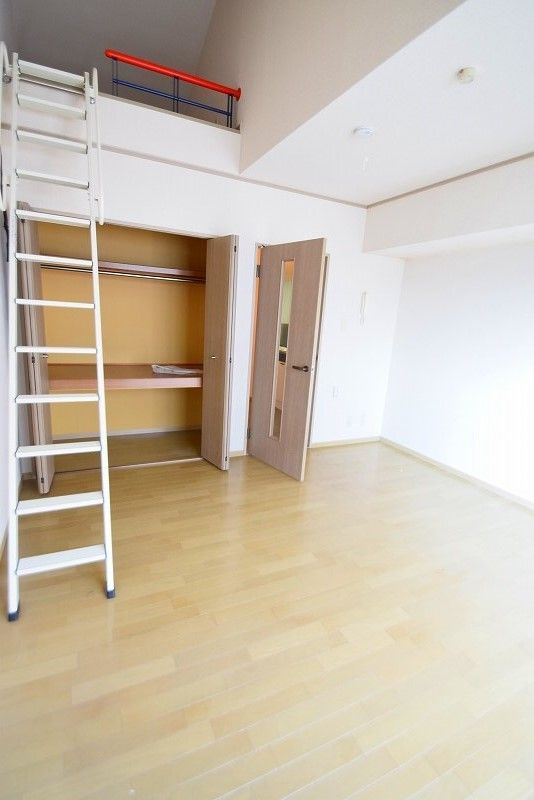 コーポラス泉 ベッドルーム