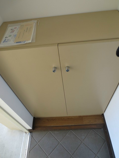 フォレデプラージ 玄関