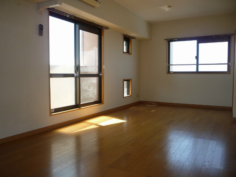 エーデルハイム湘南 リビング