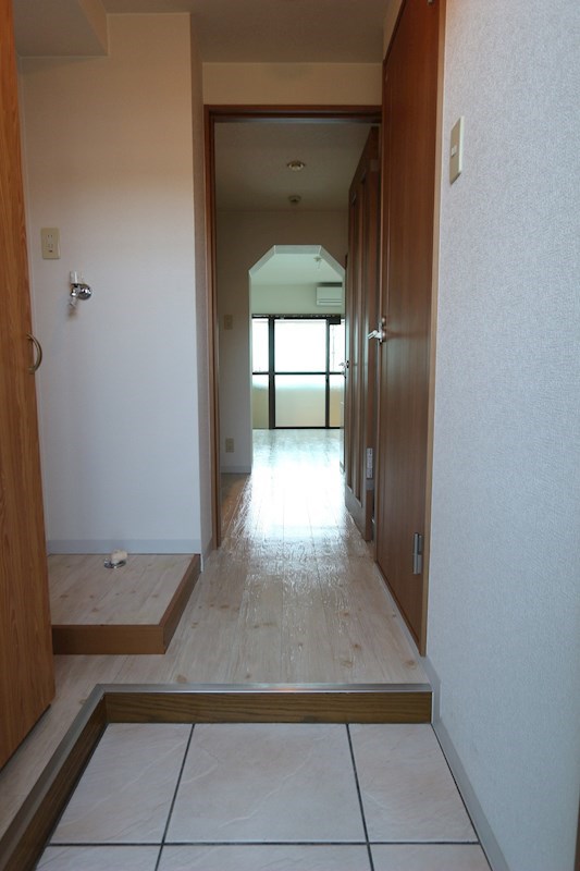 ヴィスタリア湘南 玄関