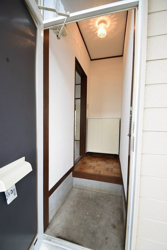 ハイホーム大森 玄関