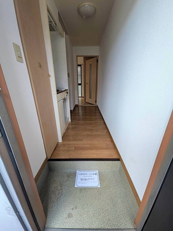 モトヤシキ東 玄関