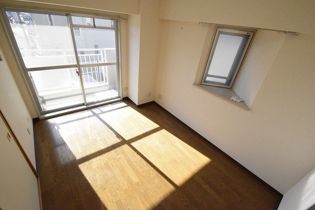 ペアコート伊勢原 リビング